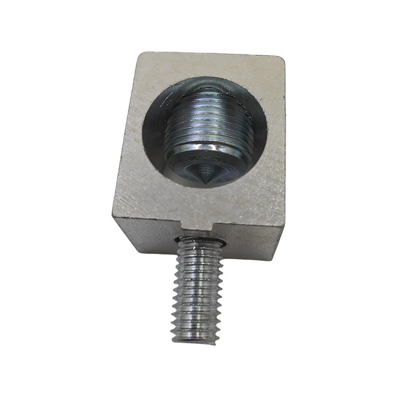 What Is the Voltage Rating for a Standard 500A Box Type Compression Lug