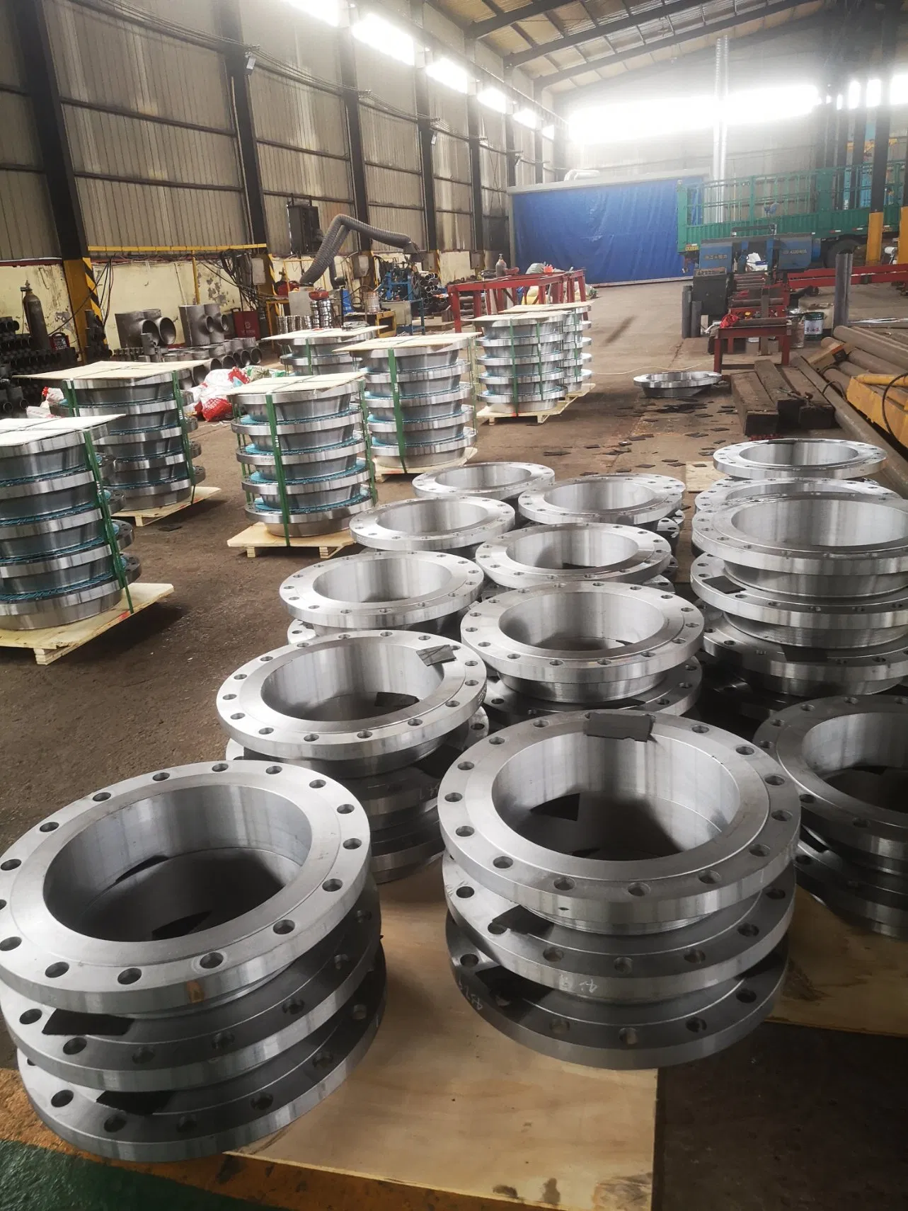 Forged A105 Wn/So ANSI B16.5 Forging Plate Welding FF Full Face Cl150/Cl300 Stainless/Carbon Steel Blind Flange