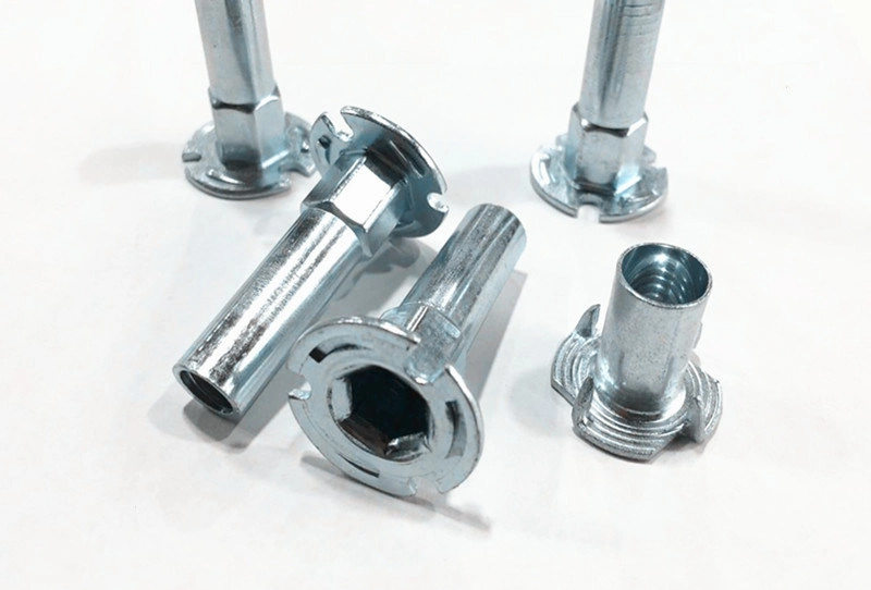 Four Claw Tee Nut DIN1624/DIN 1624 Wood Insert T Nut with Four Prong