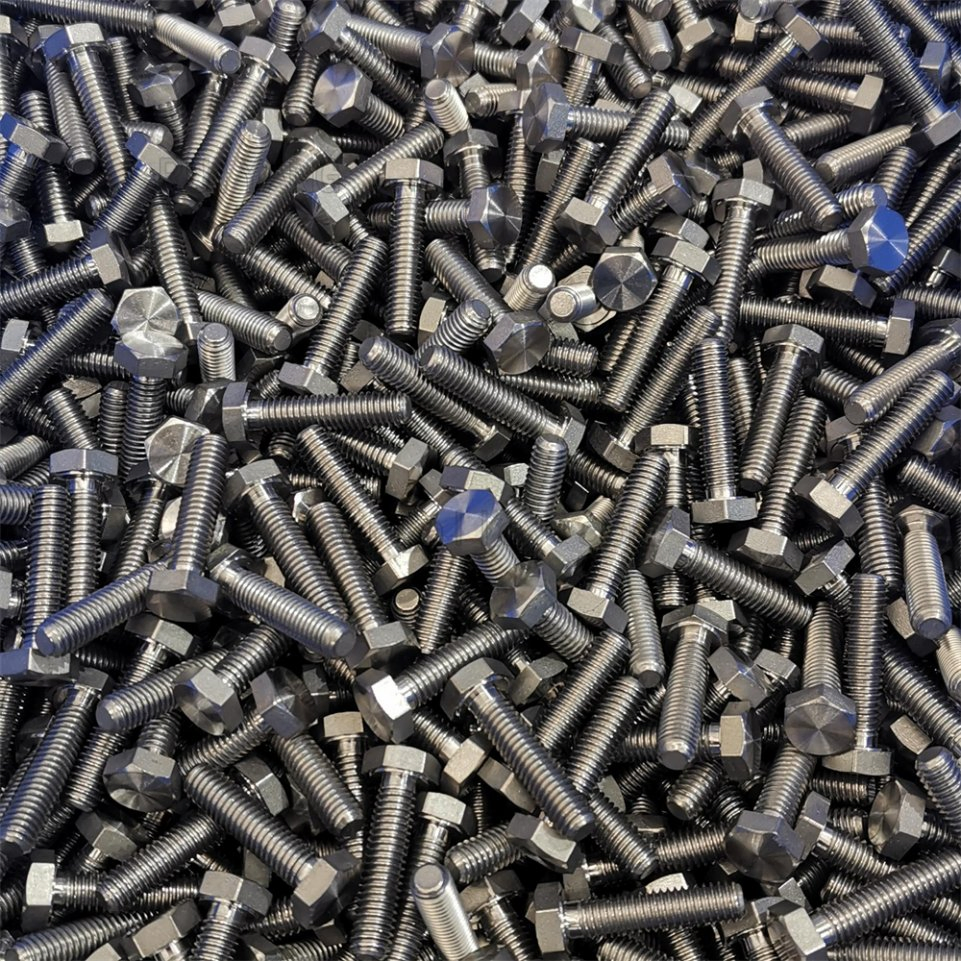 Hexagon Head Bolts DIN933 DIN931 in Stainless Steel and Titanium Fasteners