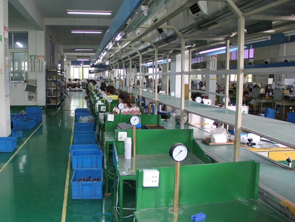 Pneumatic Male Straight Metal Push in Fittings with EPDM Seals
