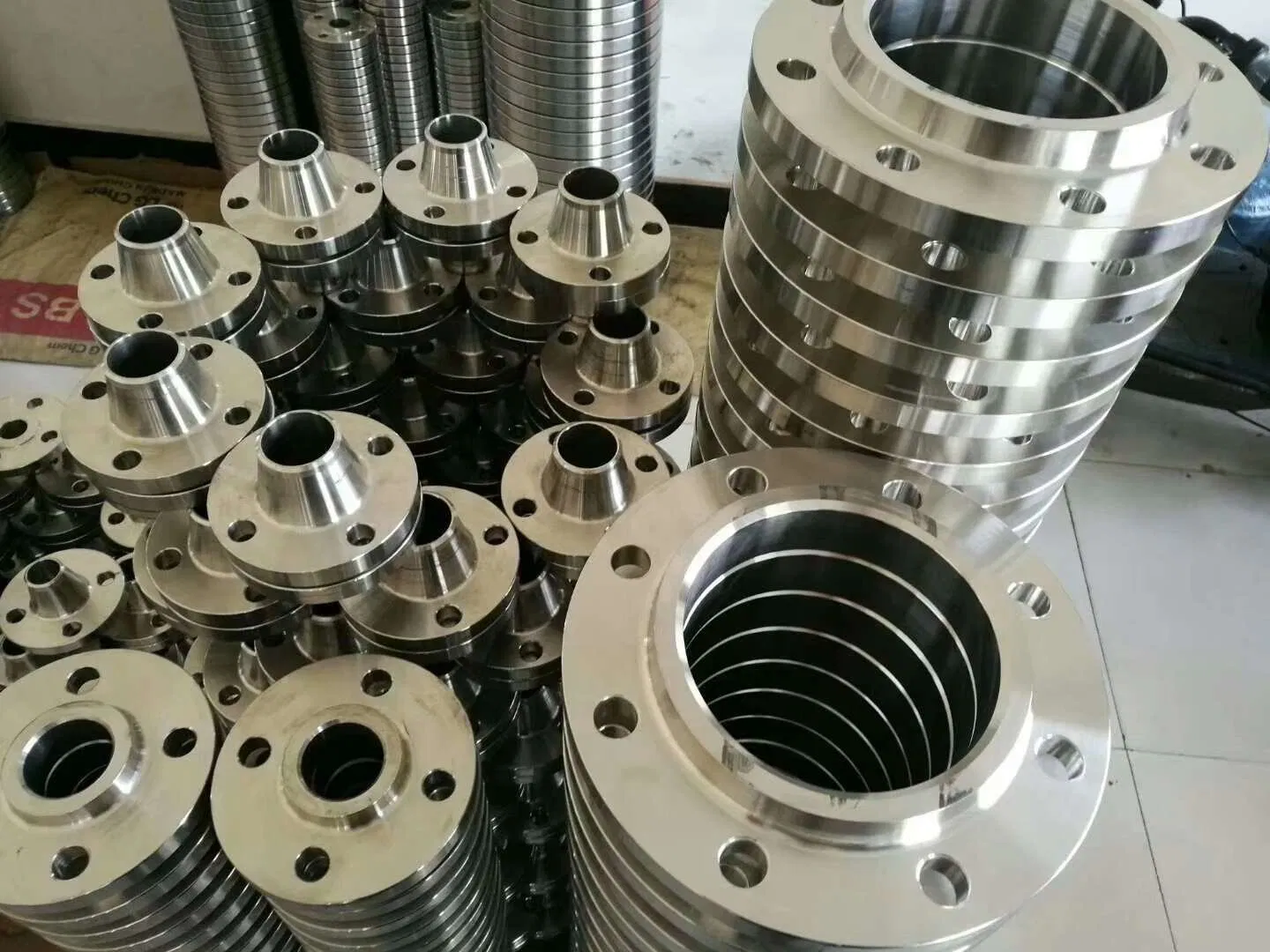 Stainless Steel ASTM ANSI RF FF 150lb Blind Flange with Best Price and Good Quality