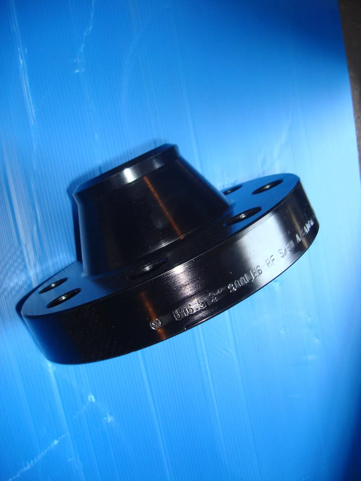Welding Neck Flange 16 Inch Sch Std Cl300 RF ASME B 16.5 A350 Gr. Lf1